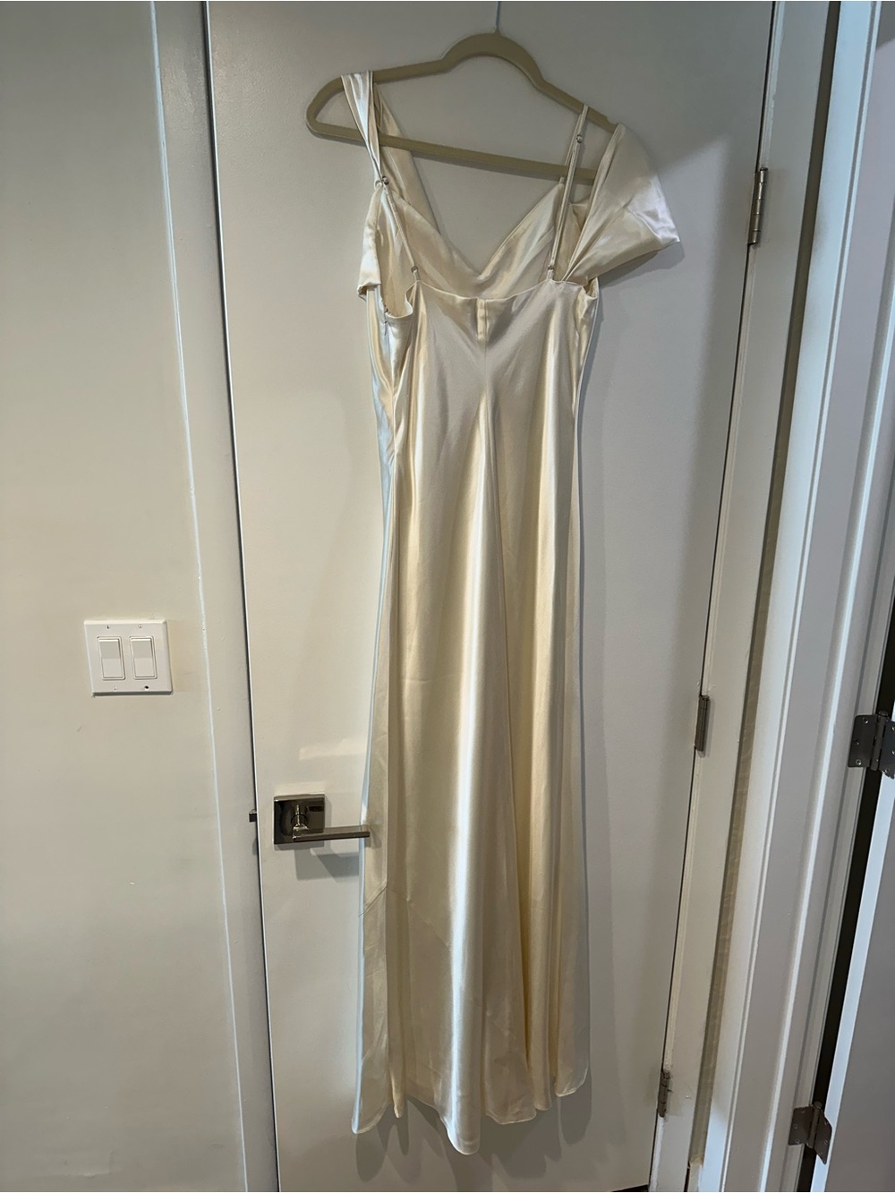 Reformation Ronda Silk Dress - Picture 5 of 5